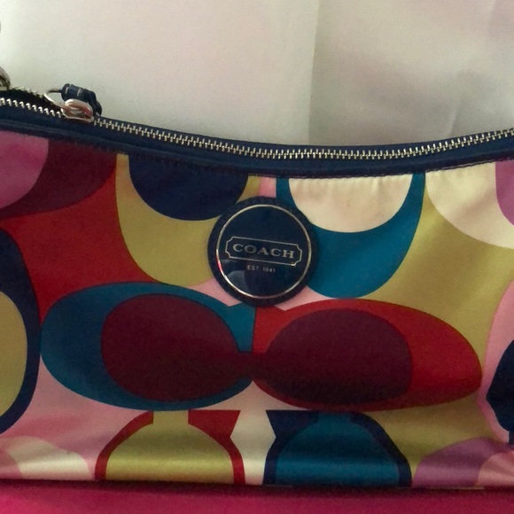 Coach purse - Picture 2 of 5